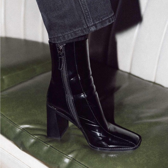 Princess Polly Black Ankle Boots - Picture 4 of 6